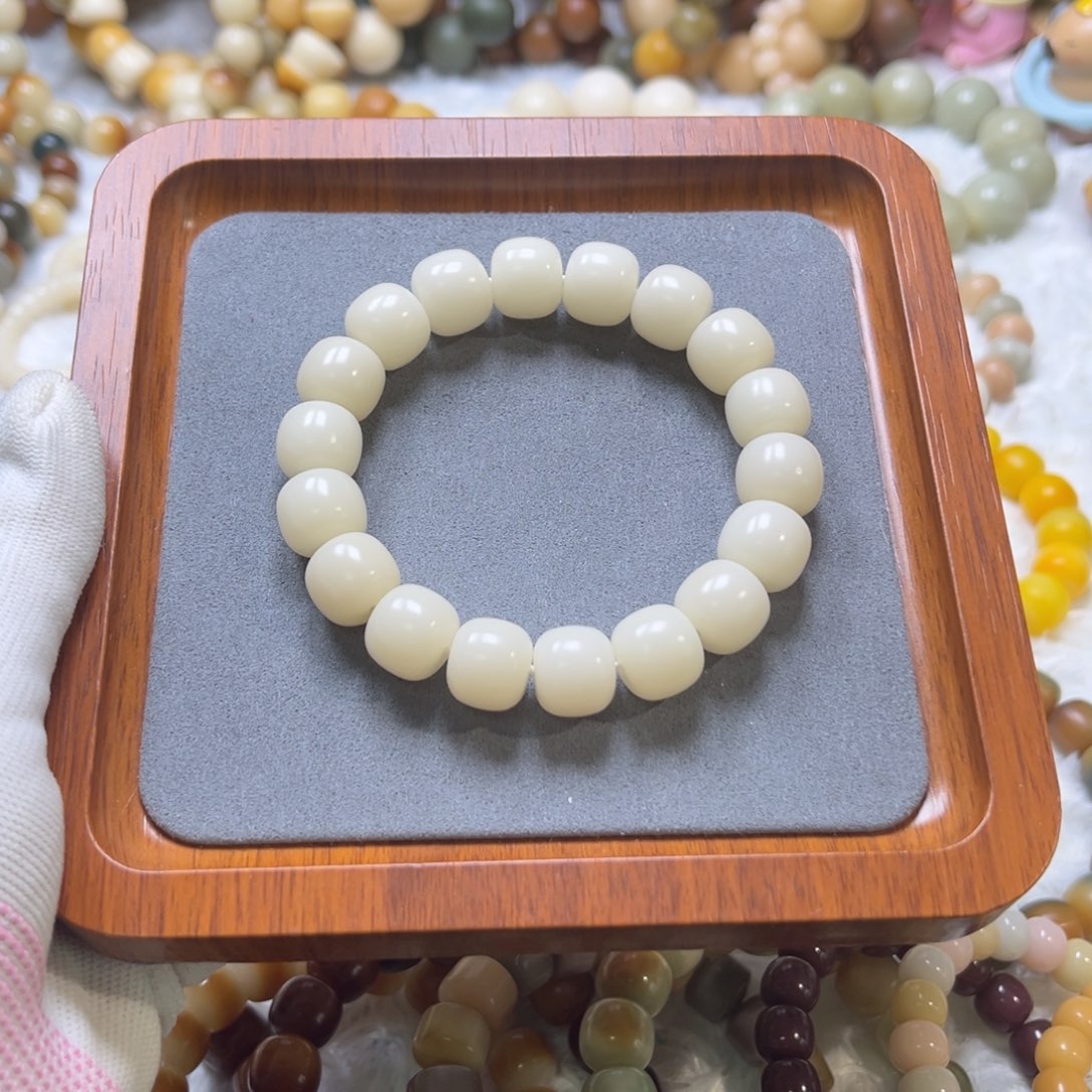 菩提根/象牙果吊坠白月光卡13桶珠