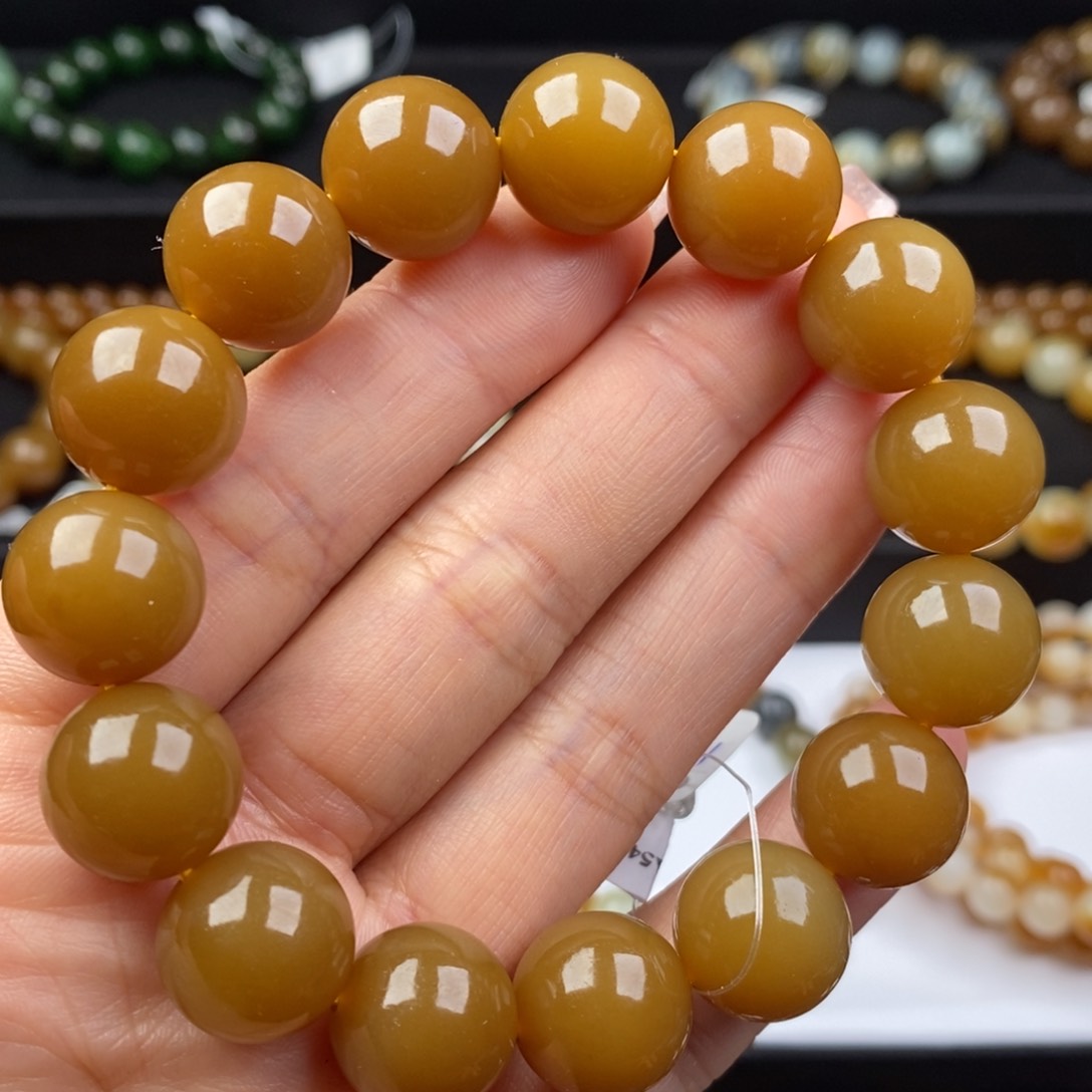 和田玉未镶嵌手串