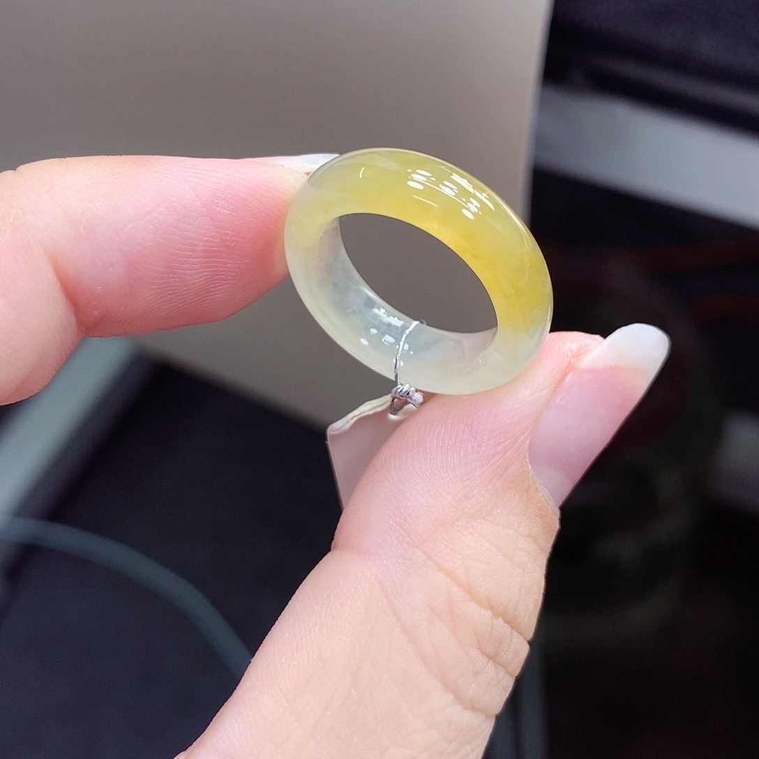 翡翠戒指未镶嵌11号