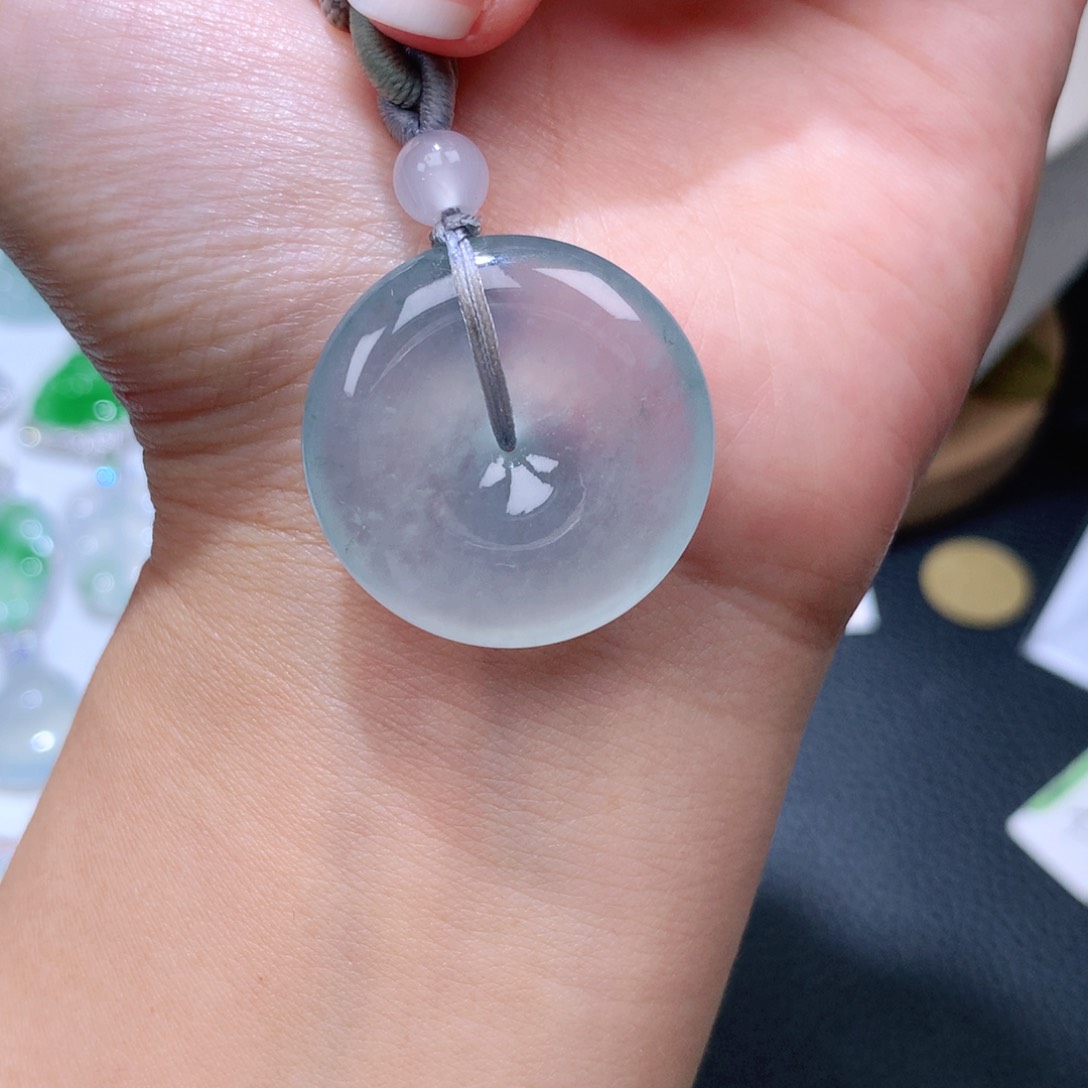 翡翠未镶嵌颈饰扣子