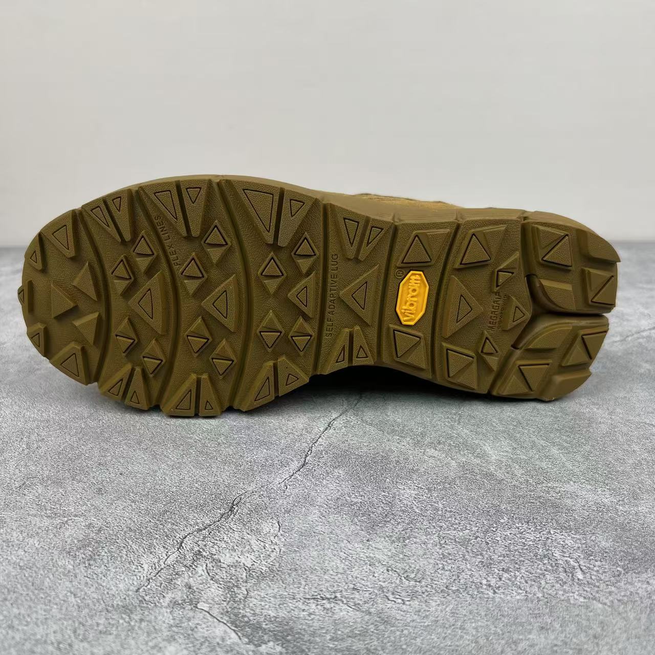 低帮战术鞋户外透气徒步登山鞋底帮男款