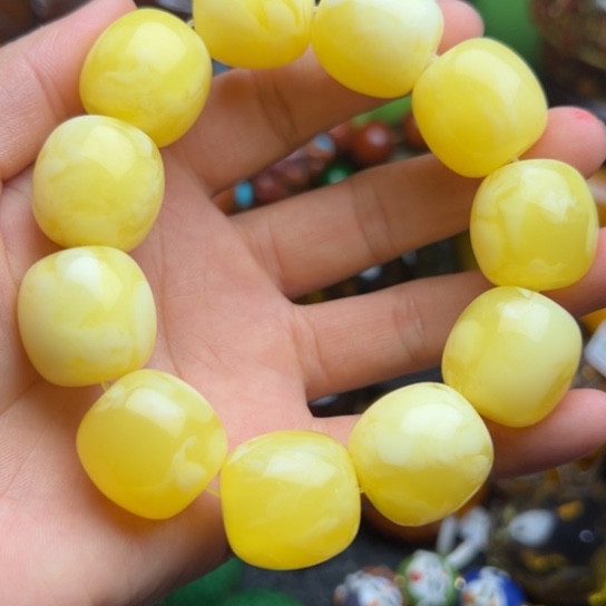 未镶嵌琥珀手串蜜蜡