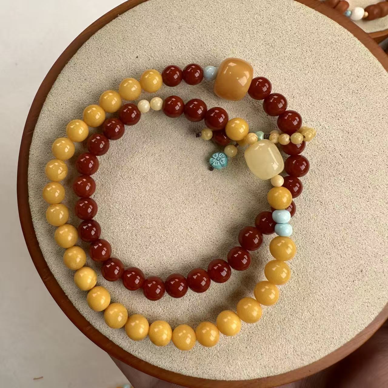 双圈蜜蜡南红手链SN62D