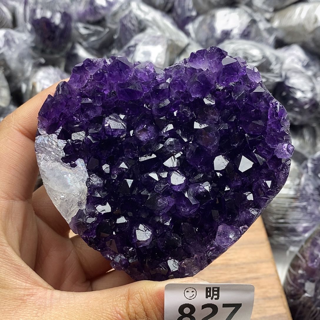 紫晶大型摆件（非配饰）未镶嵌