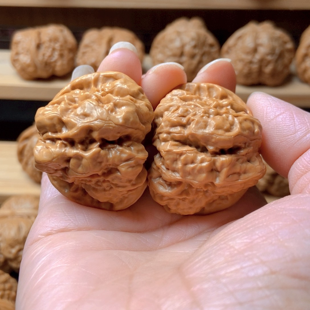 文玩核桃吊坠丁*钰蛤蟆头