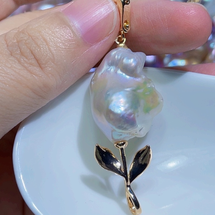 颈饰未镶嵌淡水珍珠