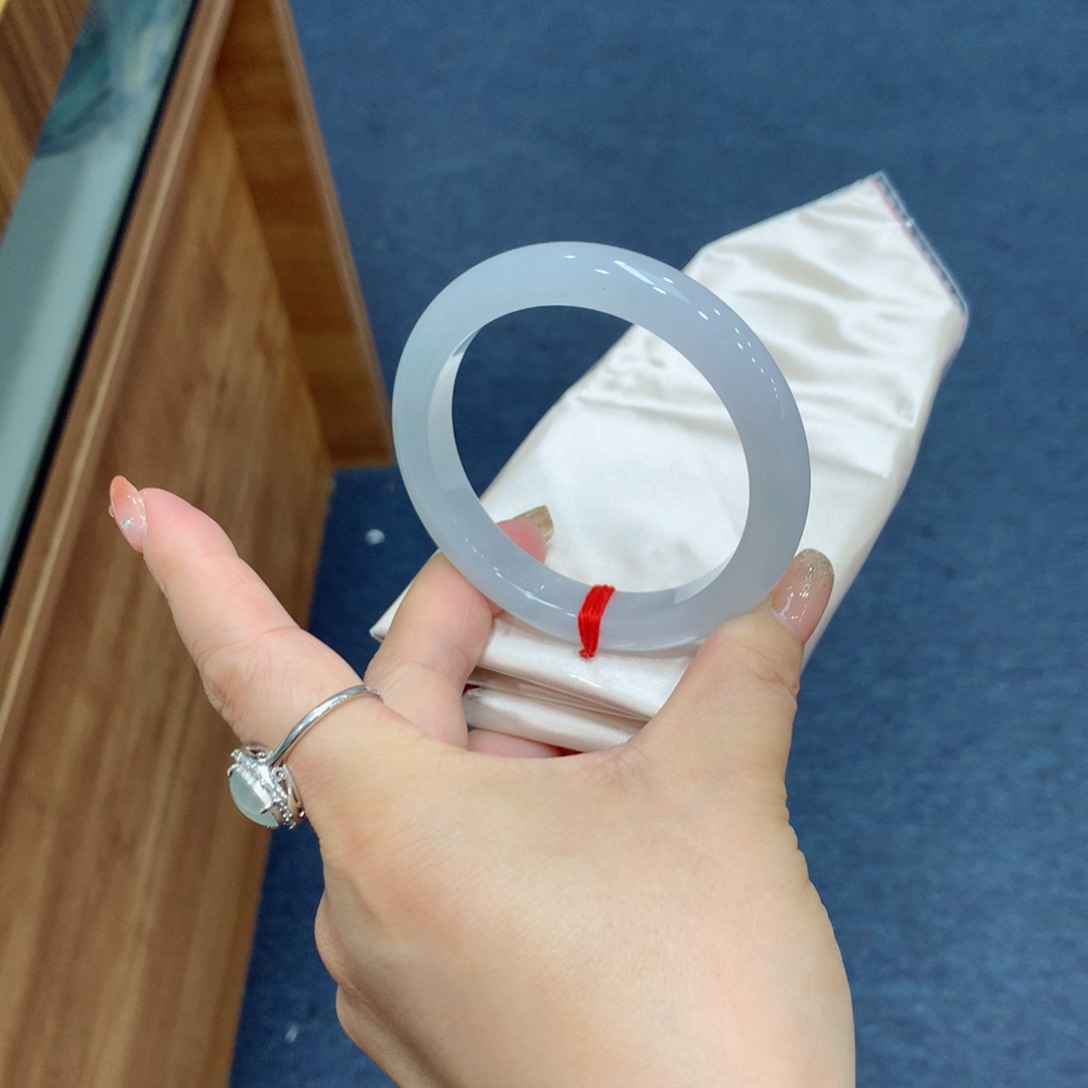 未镶嵌手镯翡翠翡翠