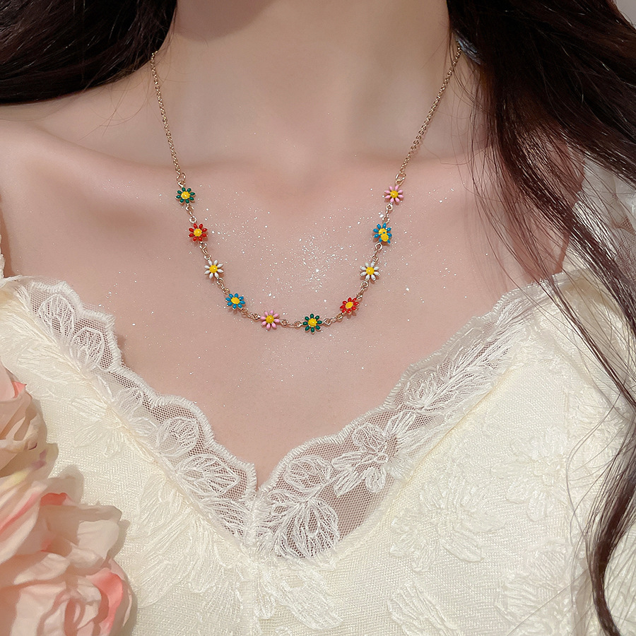 铜合金亚克力吊坠 滴油多巴胺花朵吊坠项链时尚小清新百搭锁骨链