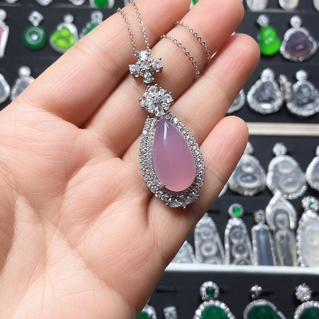 玛瑙/玉髓颈饰合金