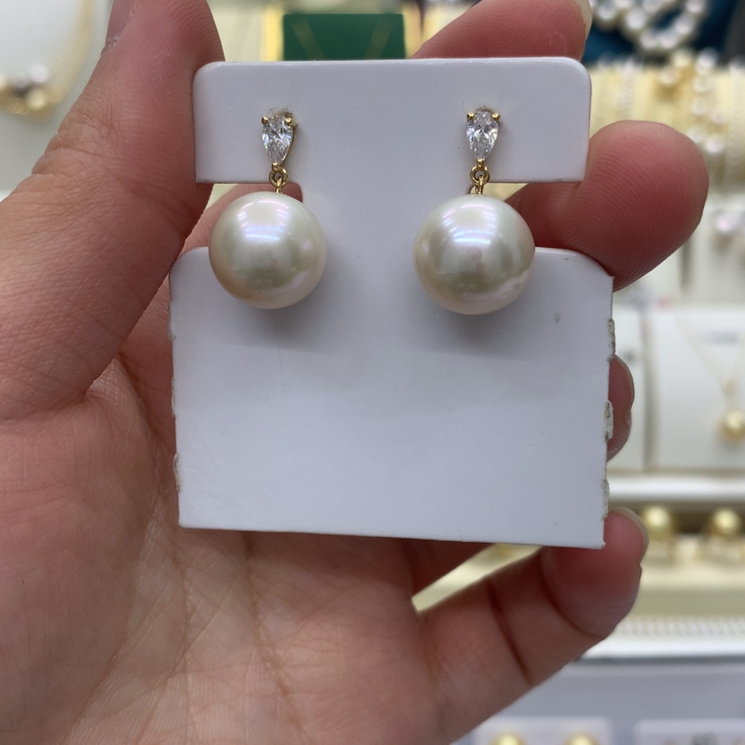 淡水珍珠耳饰18K金镶嵌