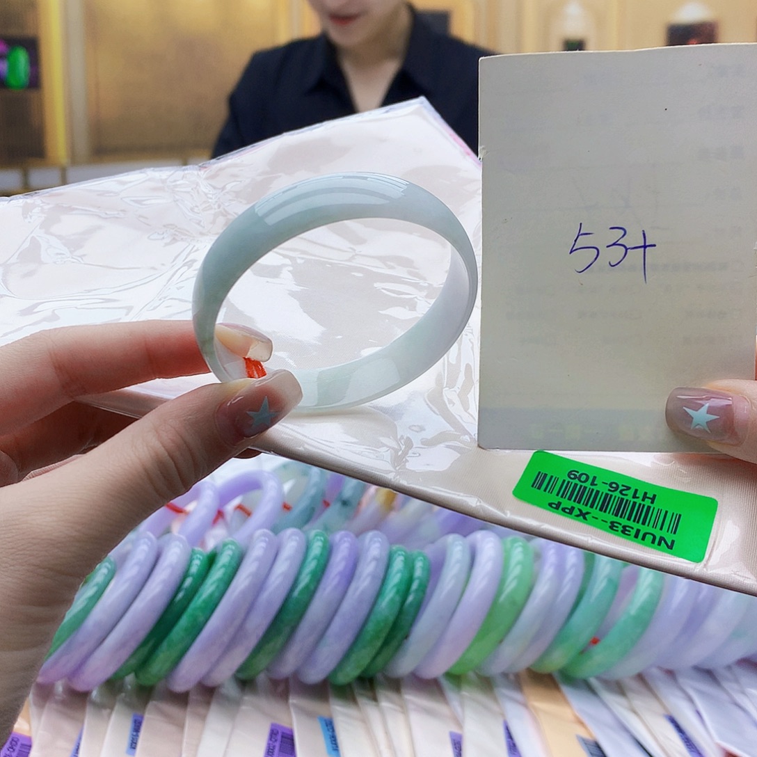 未镶嵌手镯翡翠yuuj