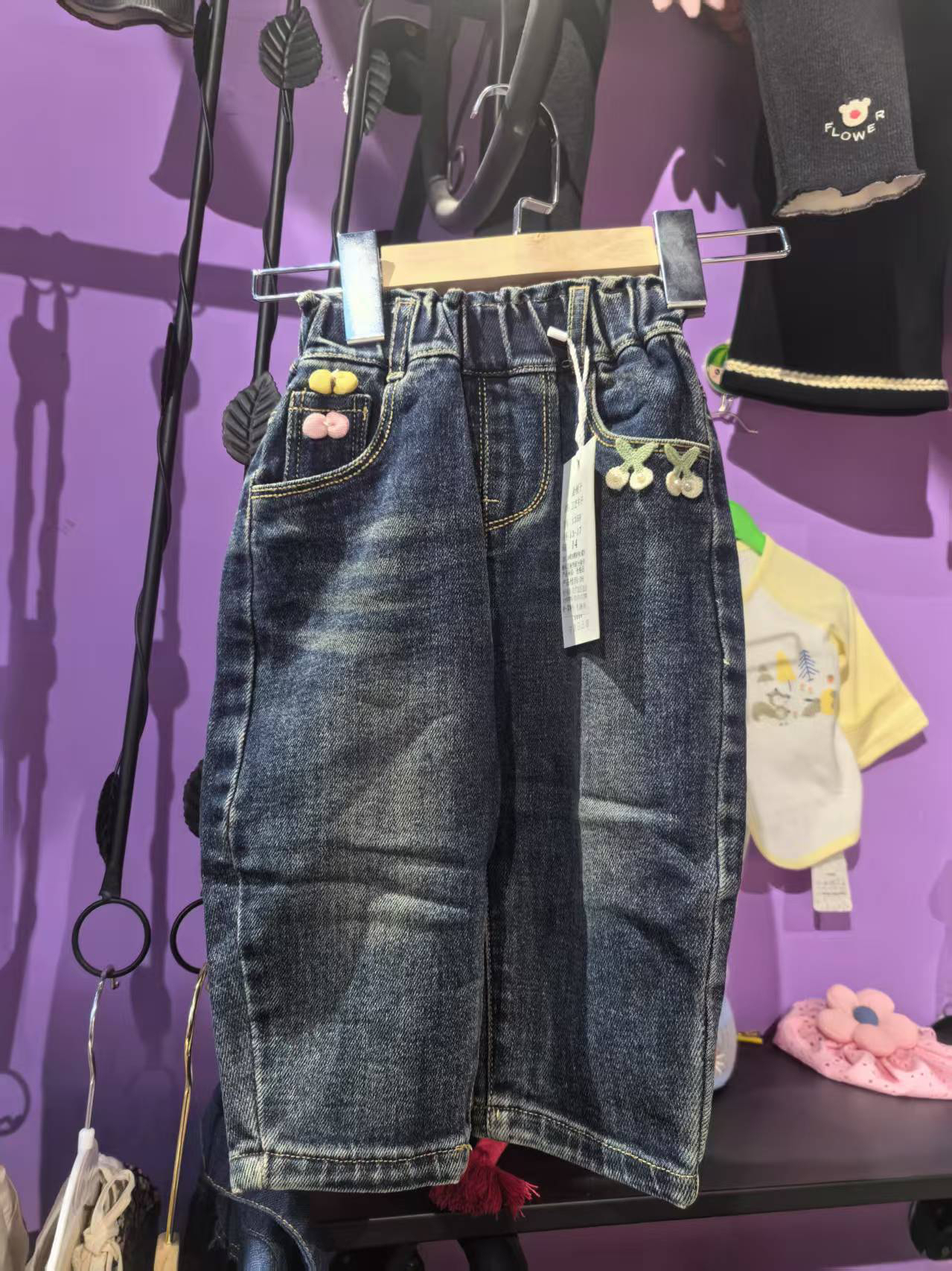 新款女宝百搭牛仔裤春季