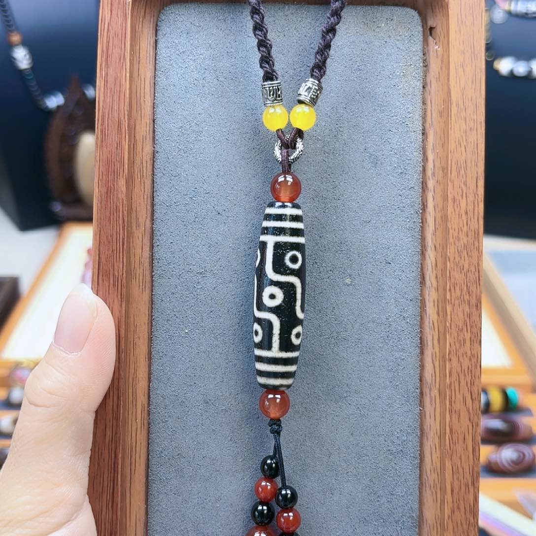 玛瑙/玉髓颈饰合金