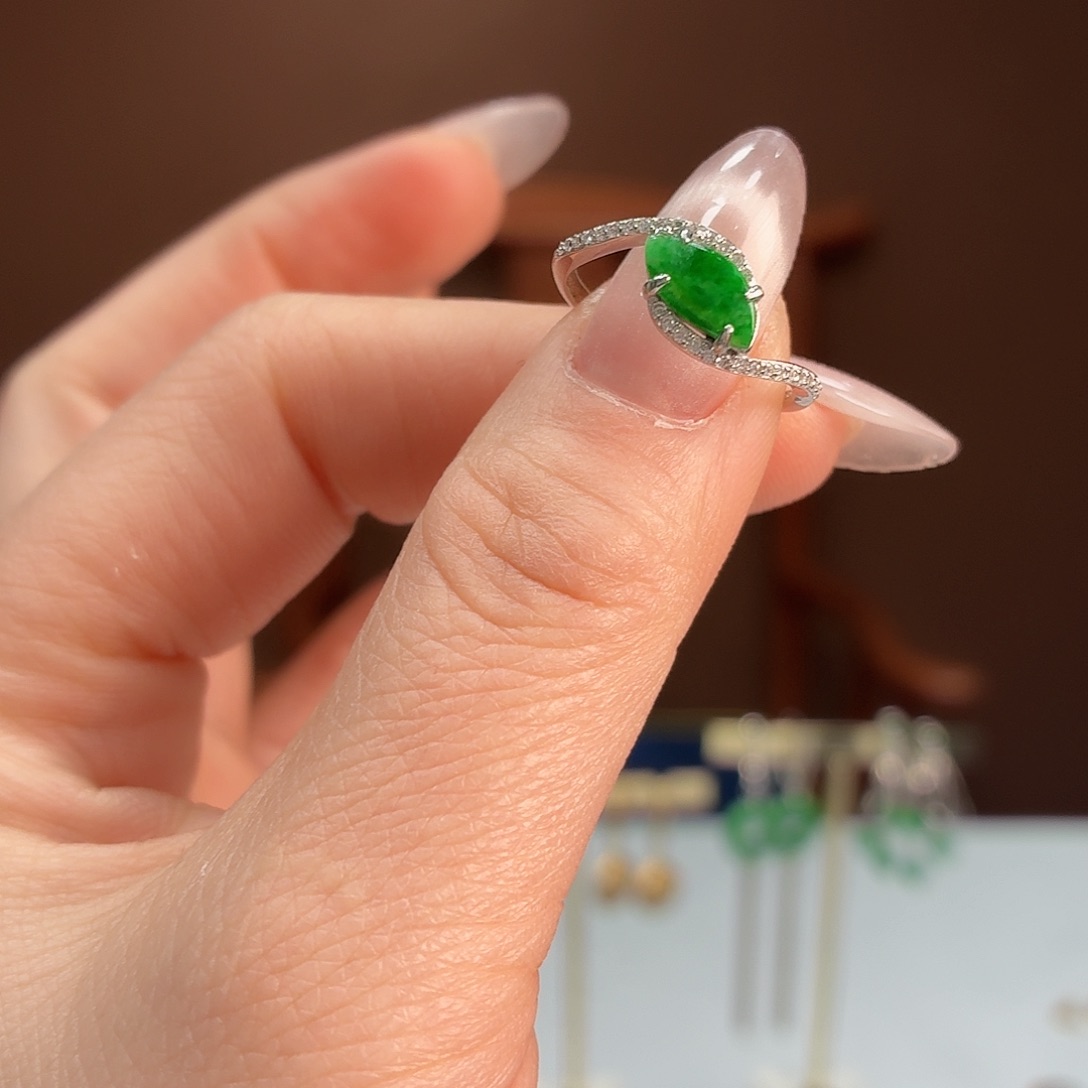 翡翠银S925镶嵌戒指戒指