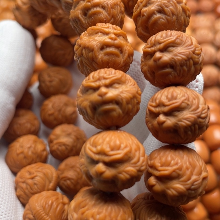 猴头核桃吊坠李*朝斗战胜佛