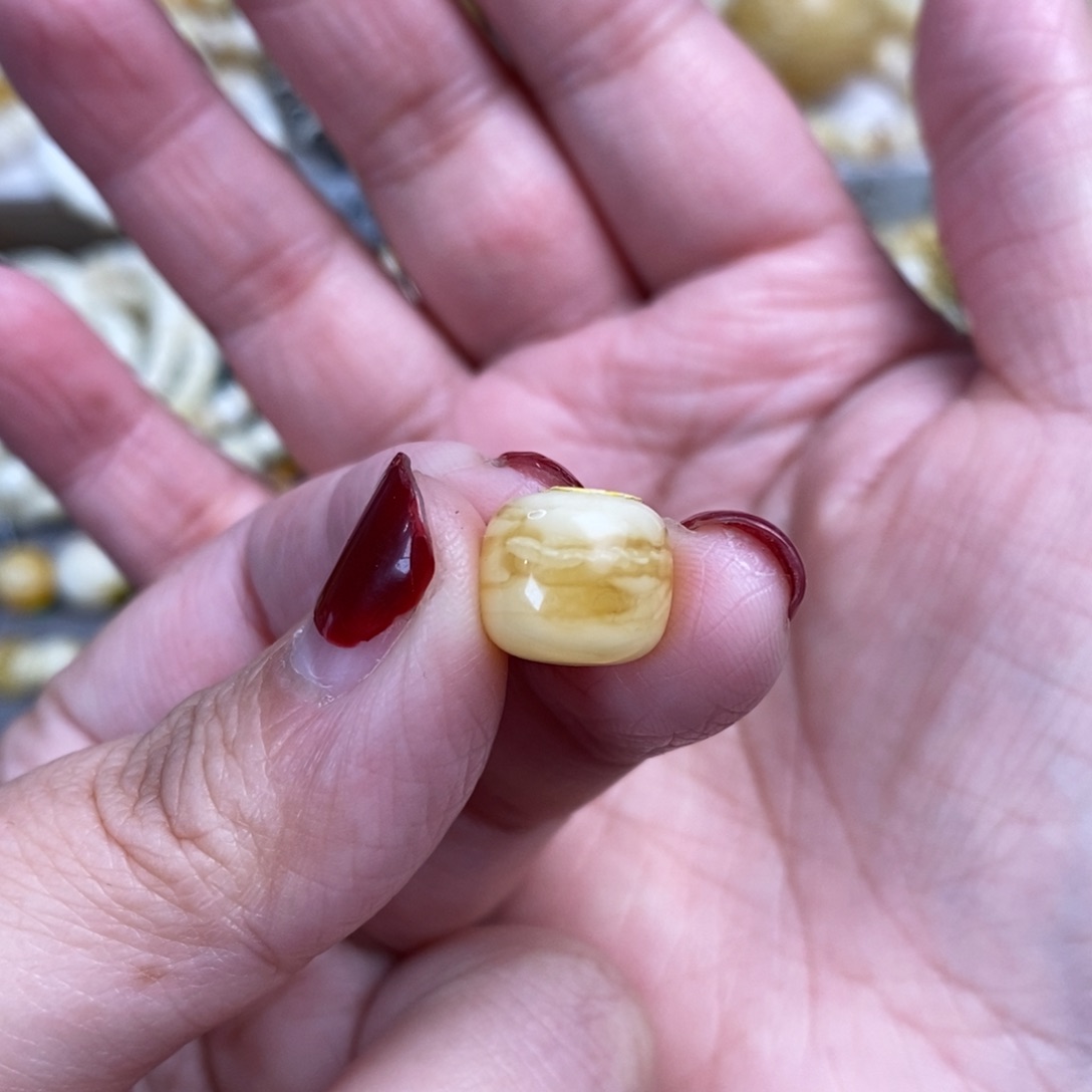 琥珀裸石未镶嵌虎皮纹老型单珠11×10