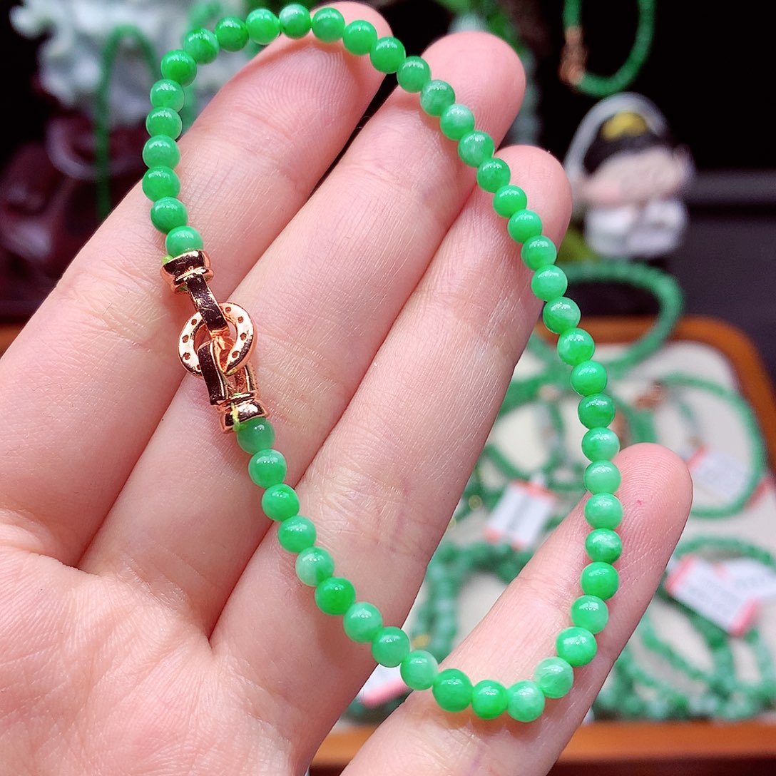 翡翠未镶嵌手链翡翠