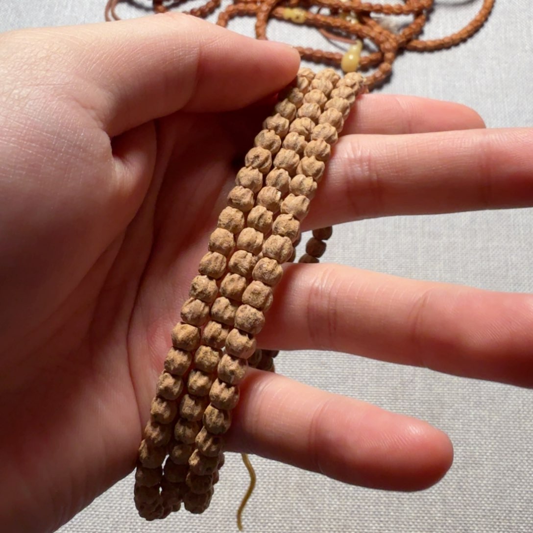 【闪购商品】柏香籽/百香籽吊坠