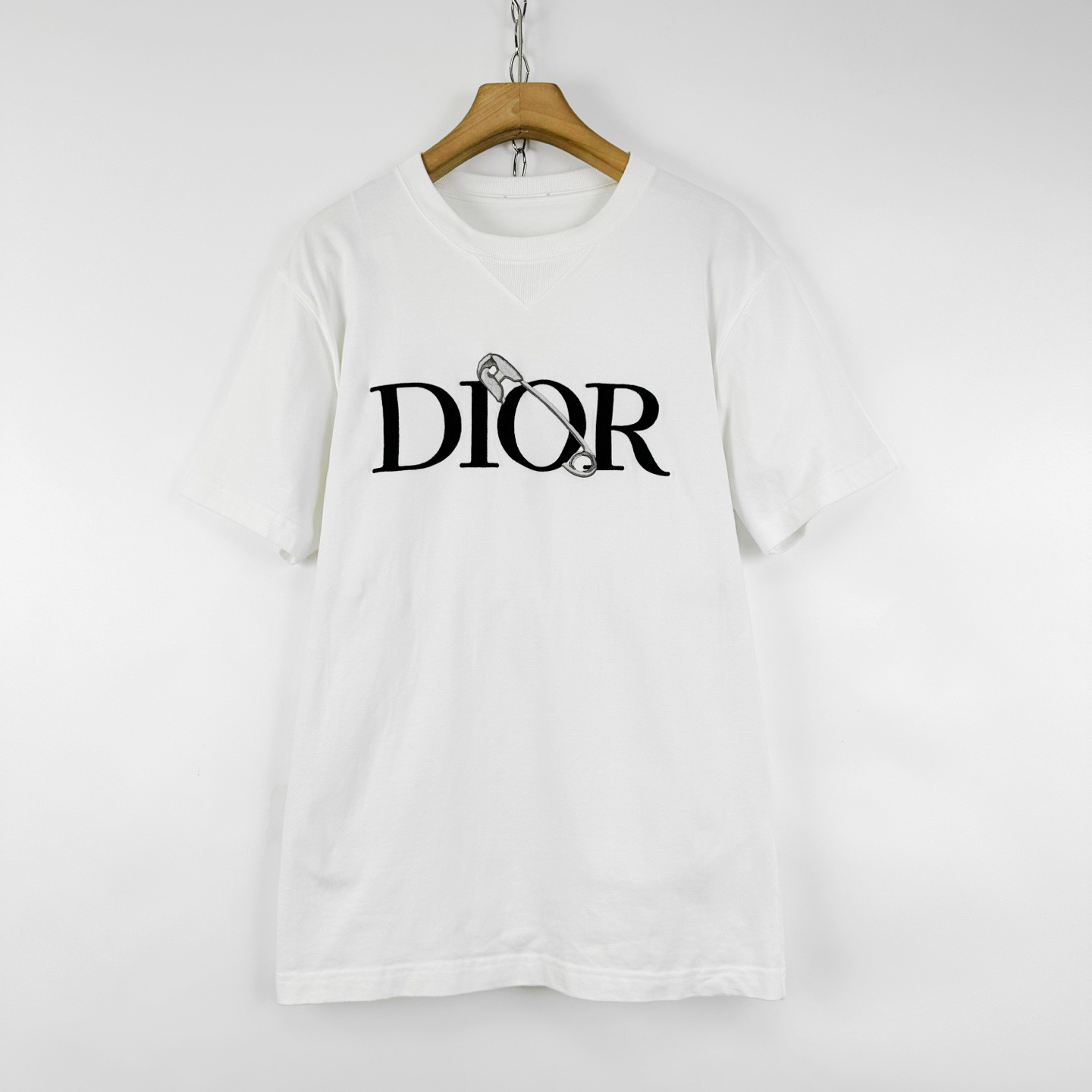 95新 DIOR/迪奥 别针刺绣logo短袖/M码/95新/无领标/07931/