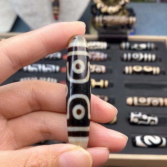 吊坠玛瑙未镶嵌多**蔡玛瑙