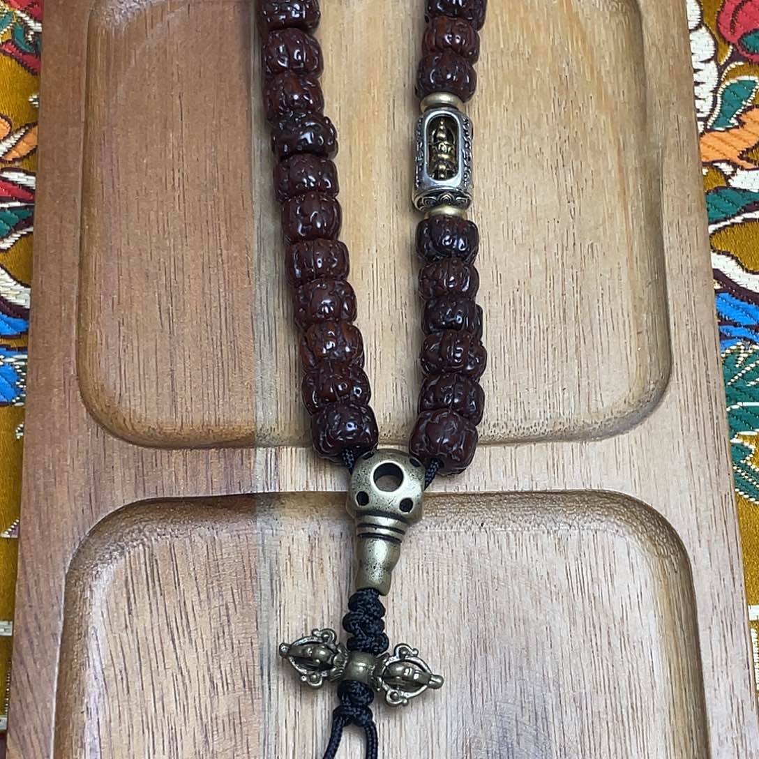 金刚菩提手串扎西德勒