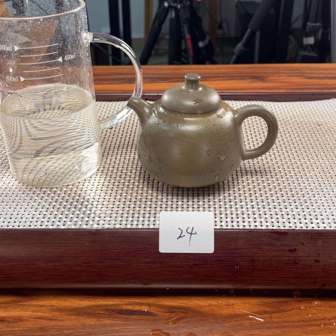 紫砂茶壶瑕疵 1.13-24 青段