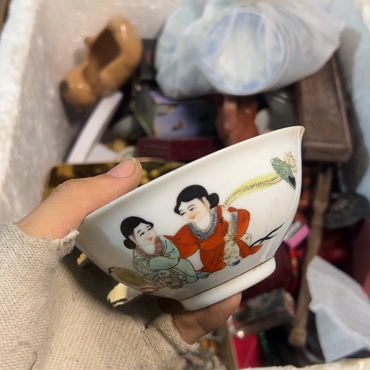 龙****琉璃手工艺品日用百货手工艺品