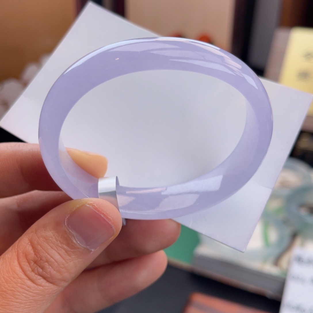 翡翠手镯（贵妃镯）未镶嵌