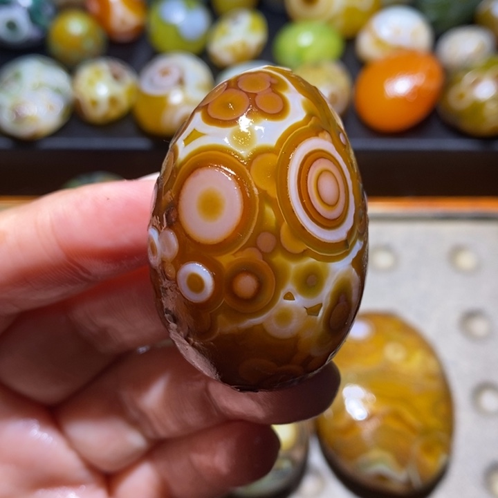 未镶嵌玛瑙/玉髓珠宝半成品148