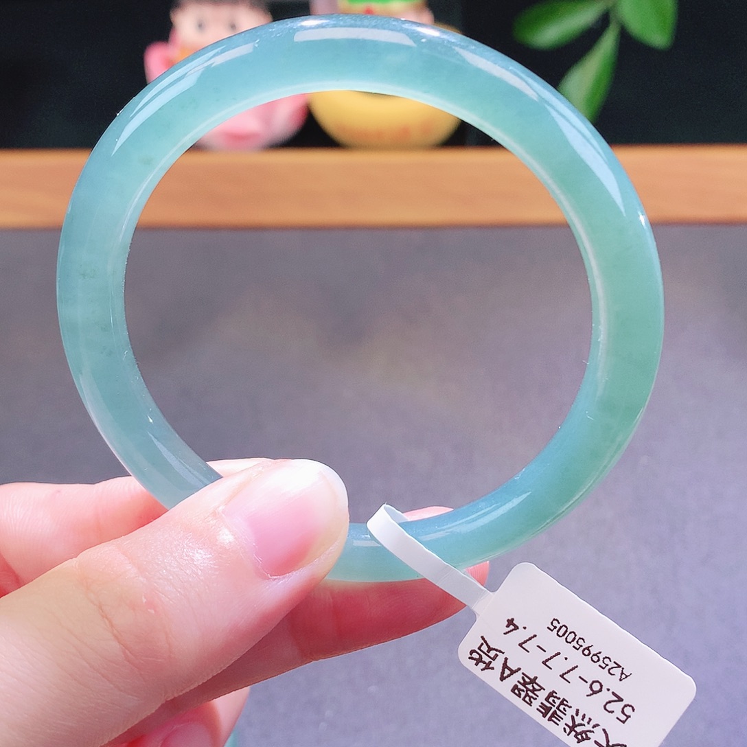 翡翠未镶嵌手镯天然翡翠