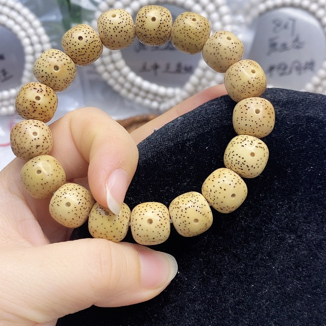 星月菩提吊坠13.5星月菩提