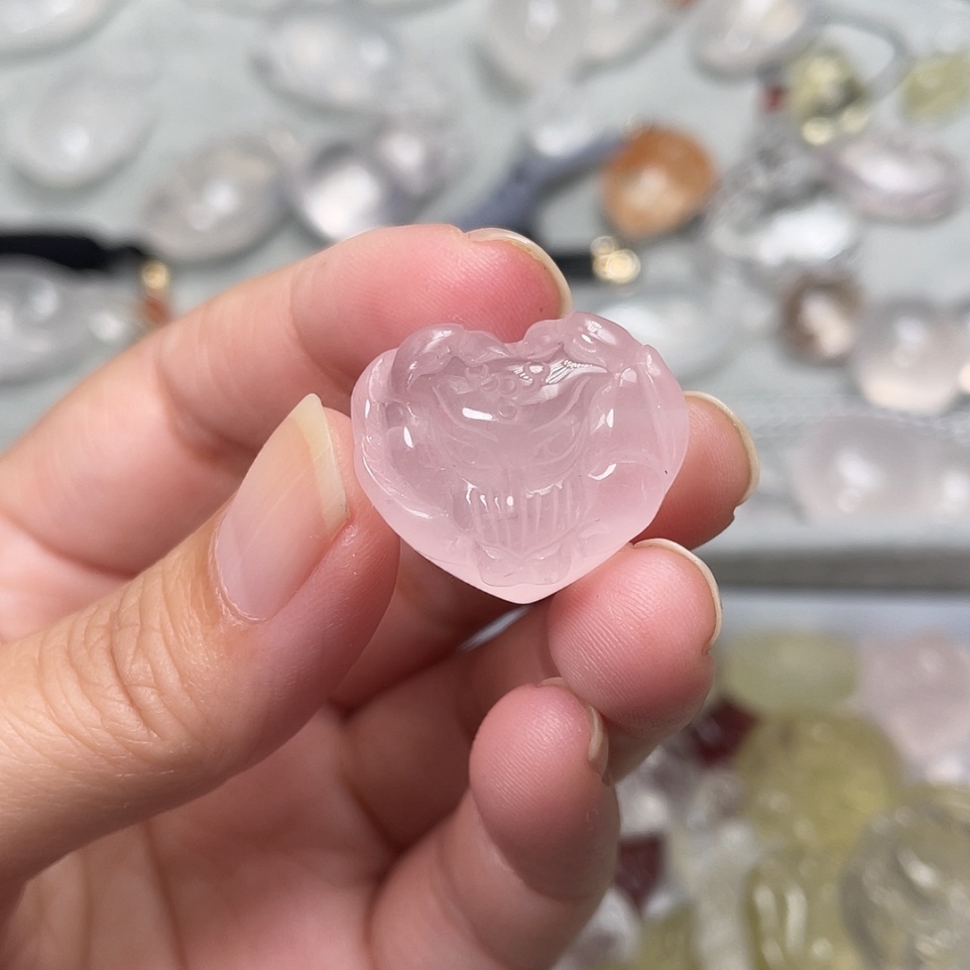 颈饰未镶嵌水晶粉爱心狐