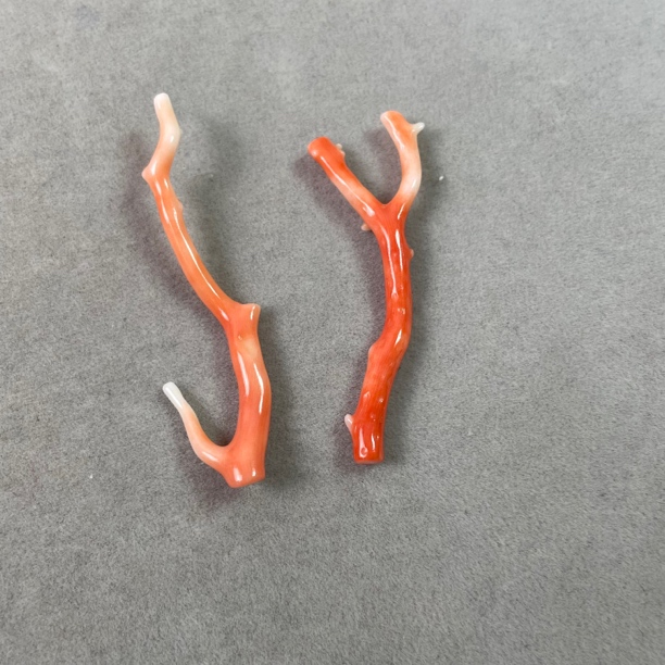 天然红珊瑚 莫莫珠子一对 无优化