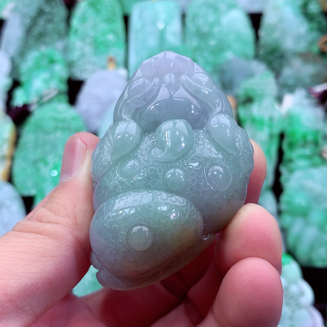 吊坠(不含链)未镶嵌翡翠清**云