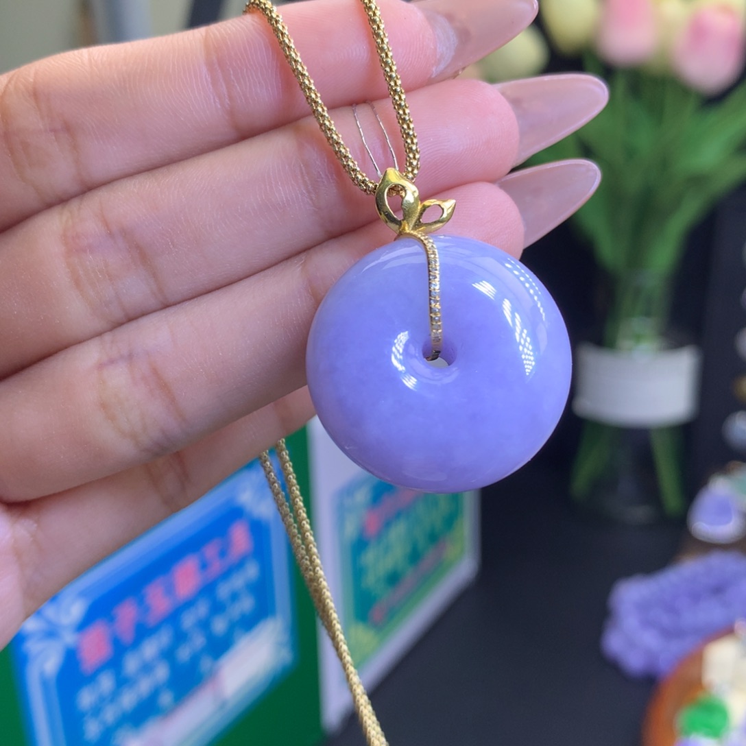 翡翠颈饰18K金镶嵌天然
