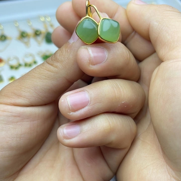 和田玉耳饰银S925镀金镶嵌