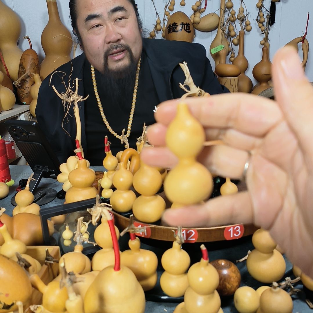 粉***肉葫芦福禄双全手把件