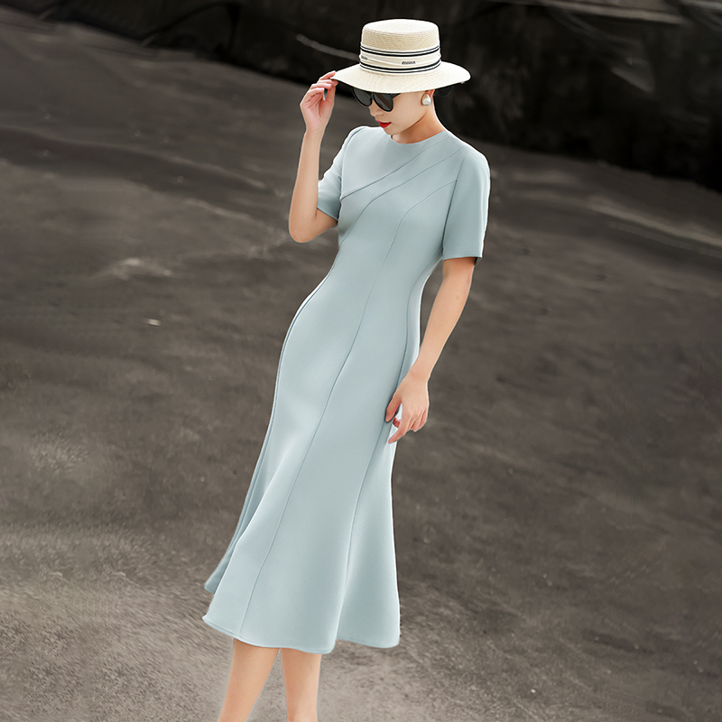 MEXCOCO/兰瑟儿夏季新款高级感通勤修身短袖鱼尾连衣裙105XL9412