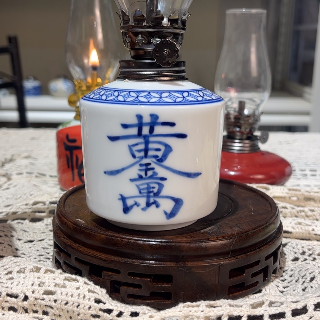 摆件景德镇陶瓷香薰灯