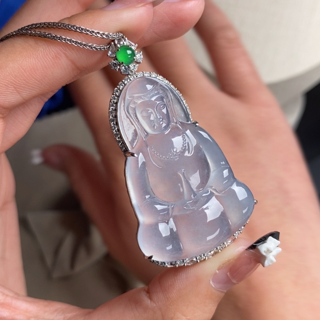 翡翠18K金镶嵌颈饰高冰玻璃底透白冰透大气观音吊坠