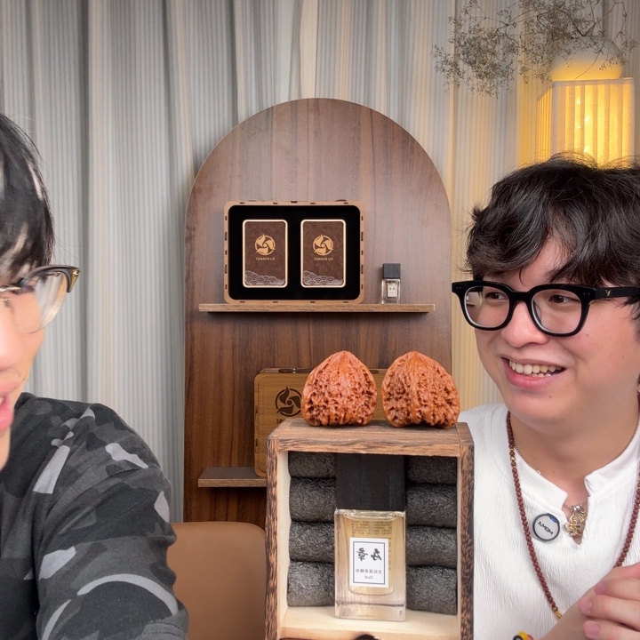 懒***名核桃手串/手链天珠