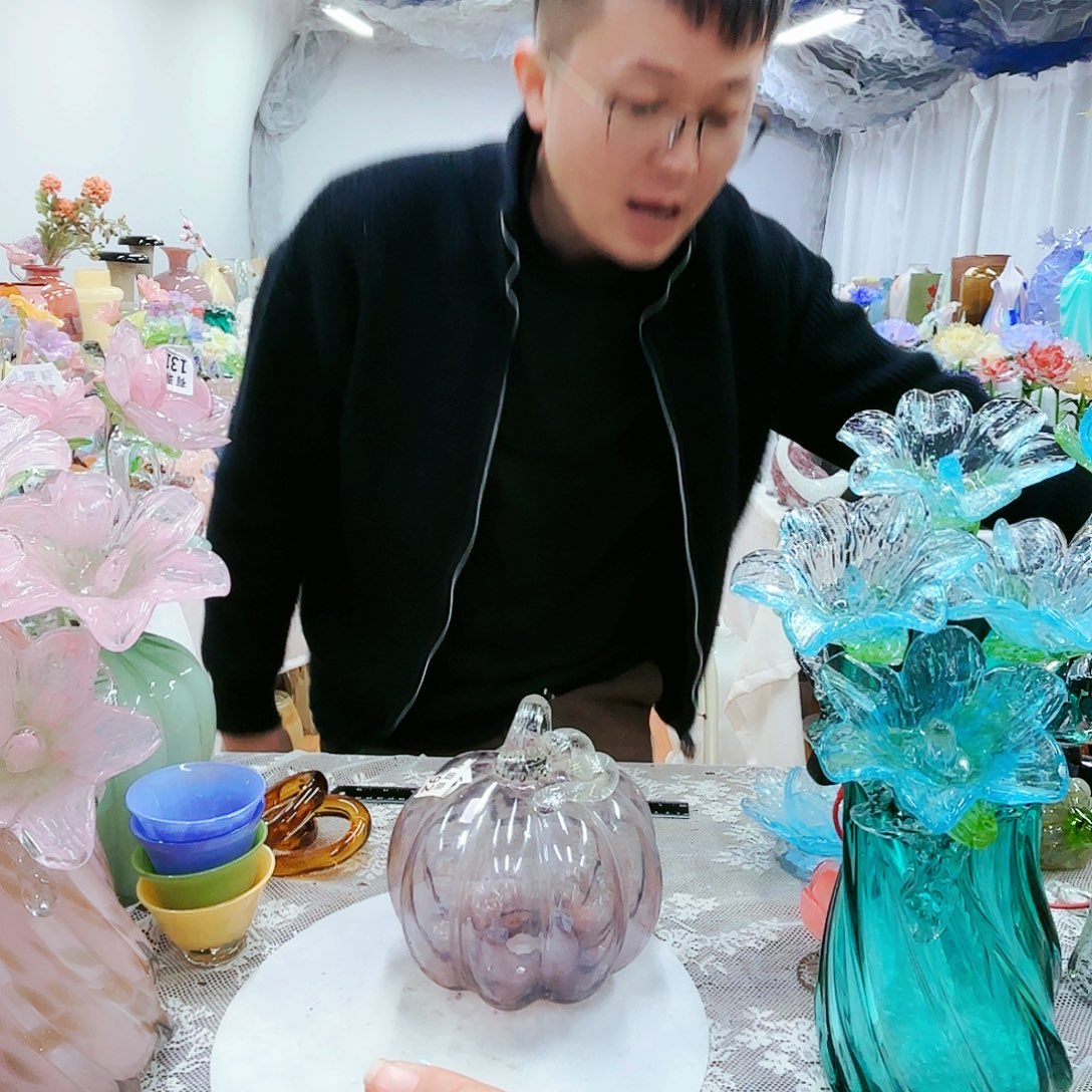 福利不退不换琉璃花瓶艺术品