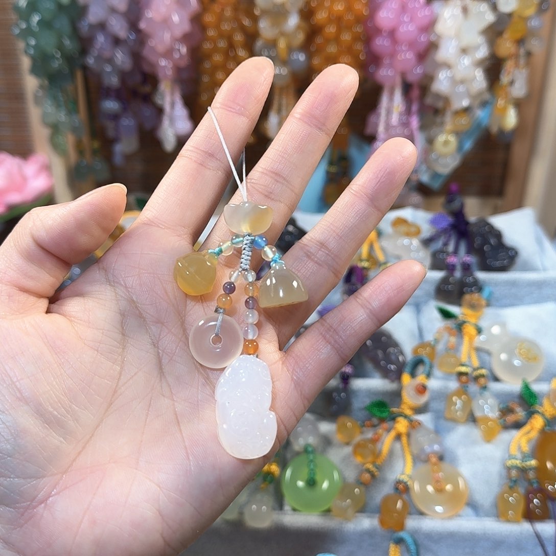 玛瑙/玉髓手机挂件未镶嵌