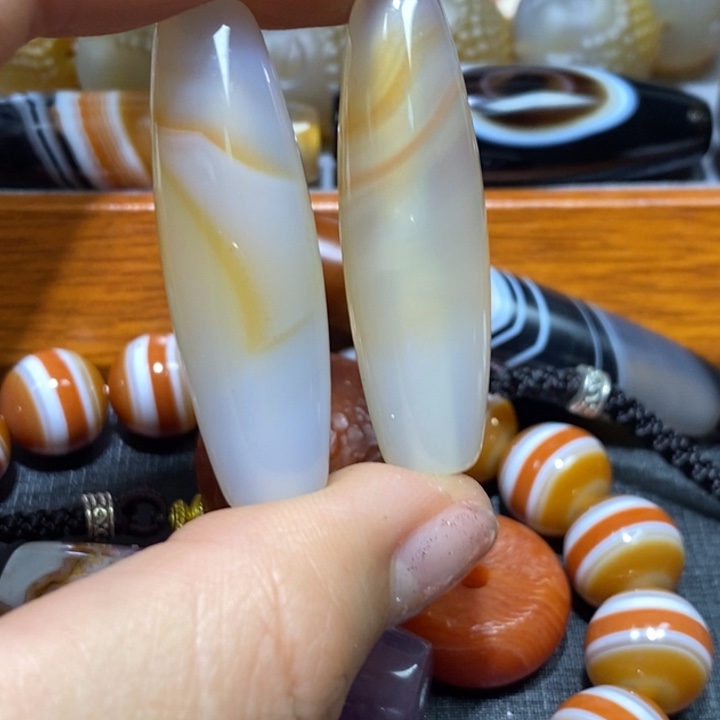 玛瑙/玉髓未镶嵌颈饰