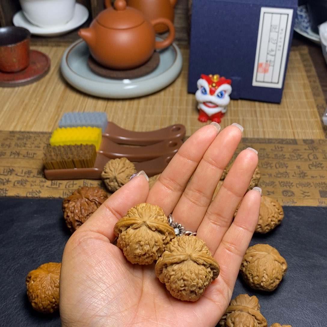 文玩核桃吊坠-****空白狮子