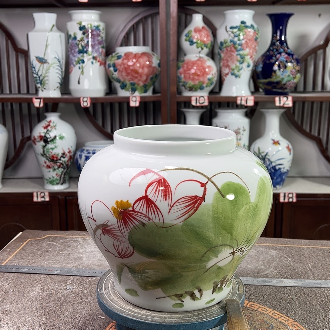 陶摆件景德镇陶瓷大口荷花