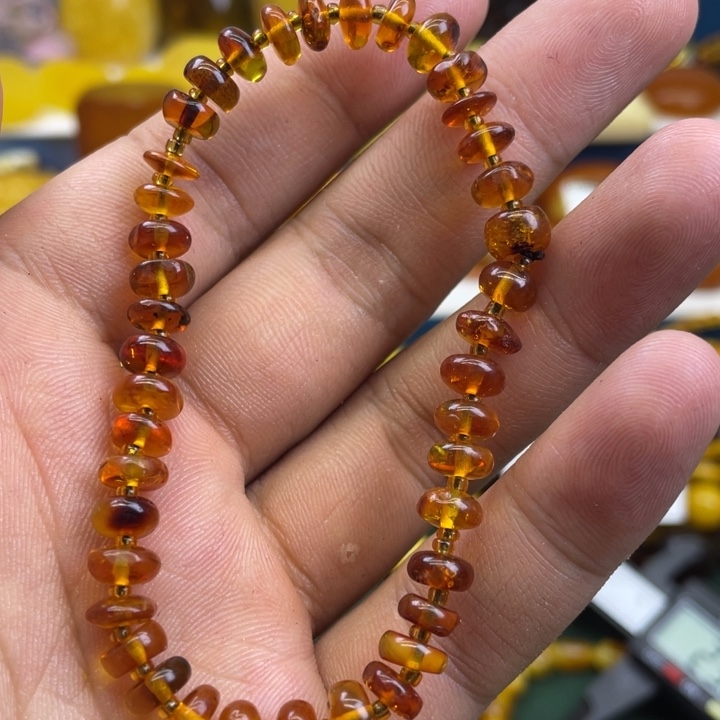 琥珀未镶嵌珠宝奇石