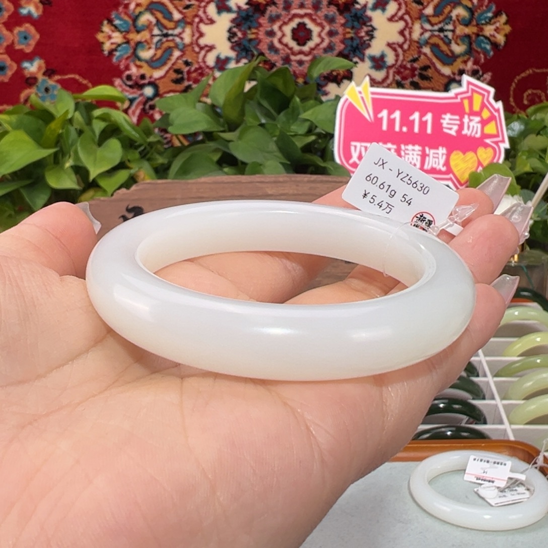 和田玉未镶嵌手镯老坑和田玉羊脂白玉手镯柔光条宽12+