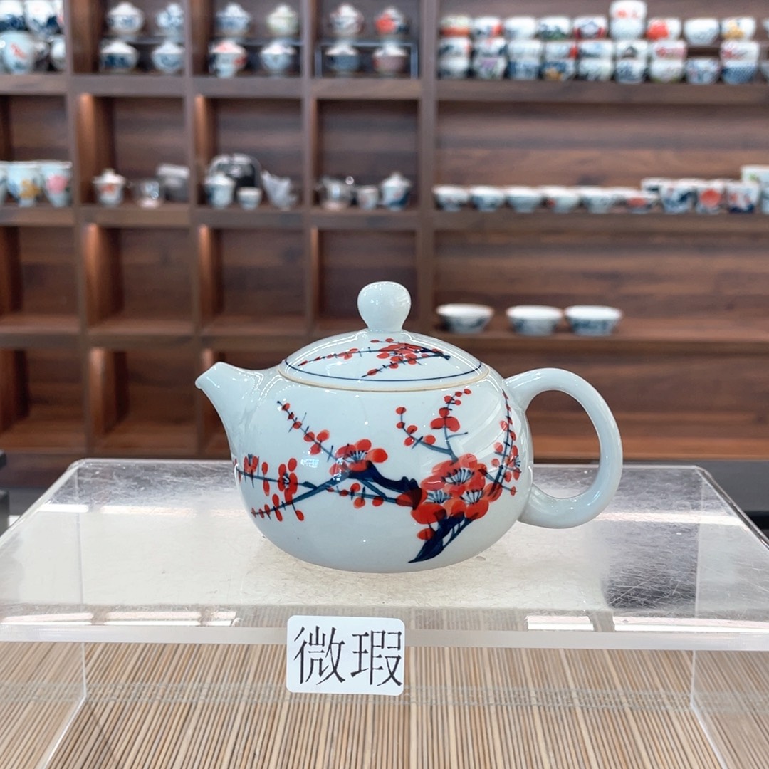 釉下手绘茶具微瑕