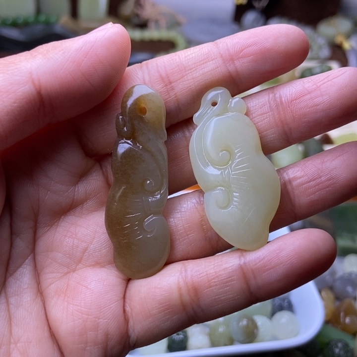 轩***宝和田玉未镶嵌手链